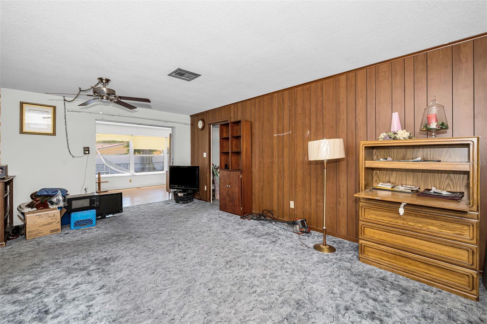 GROVEWOOD - Residential