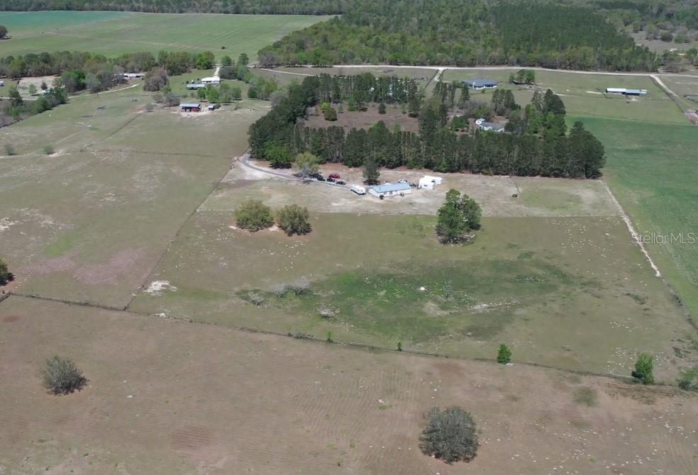 2061 NW 165TH COURT ROAD