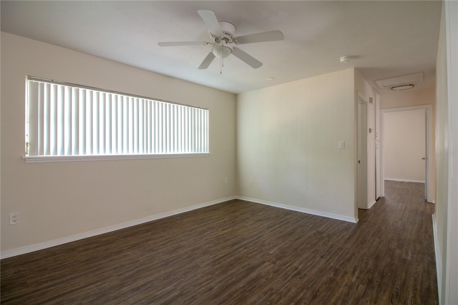 LAKE BONNY HEIGHTS - Residential Lease