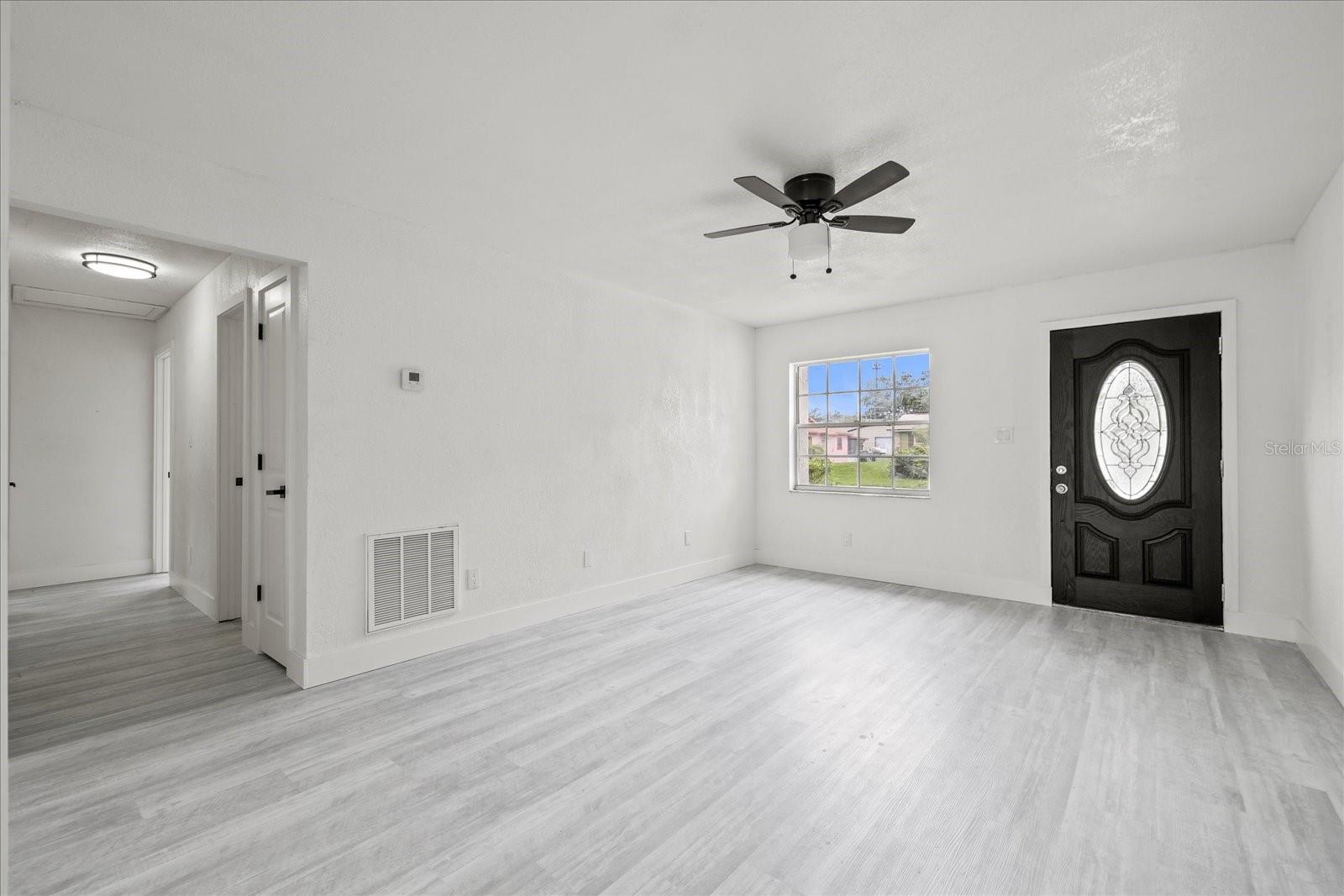 4410 LURLINE CIRCLE
