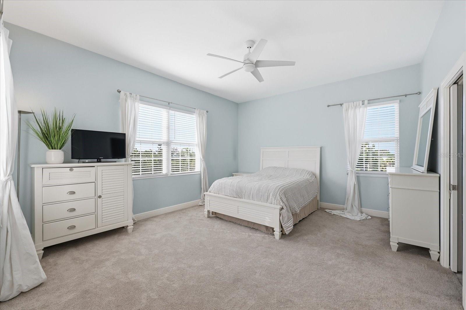 BELLE VISTA SHORES - Residential