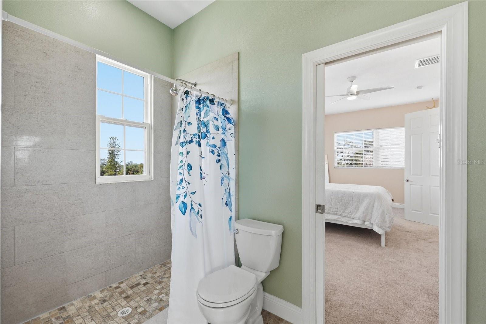 BELLE VISTA SHORES - Residential