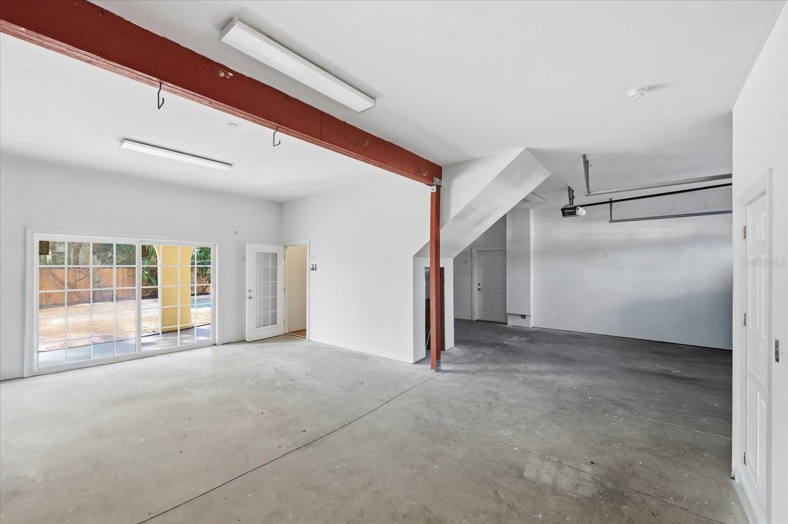 BELLE VISTA SHORES - Residential