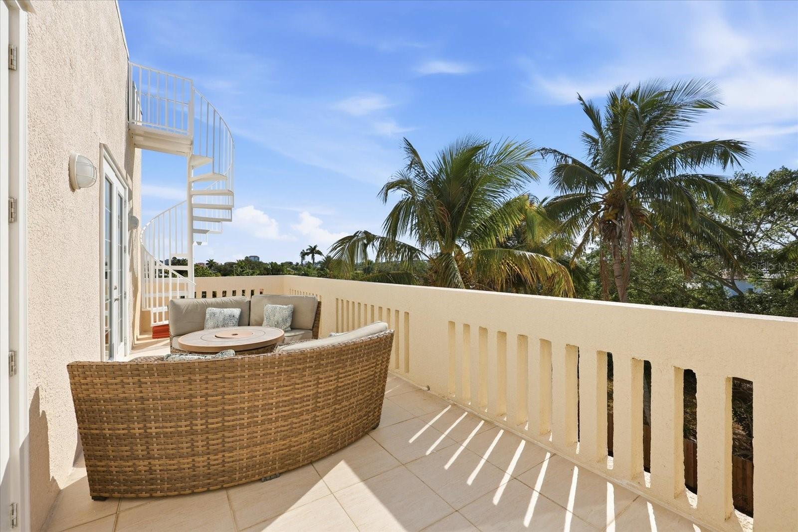 BELLE VISTA SHORES - Residential