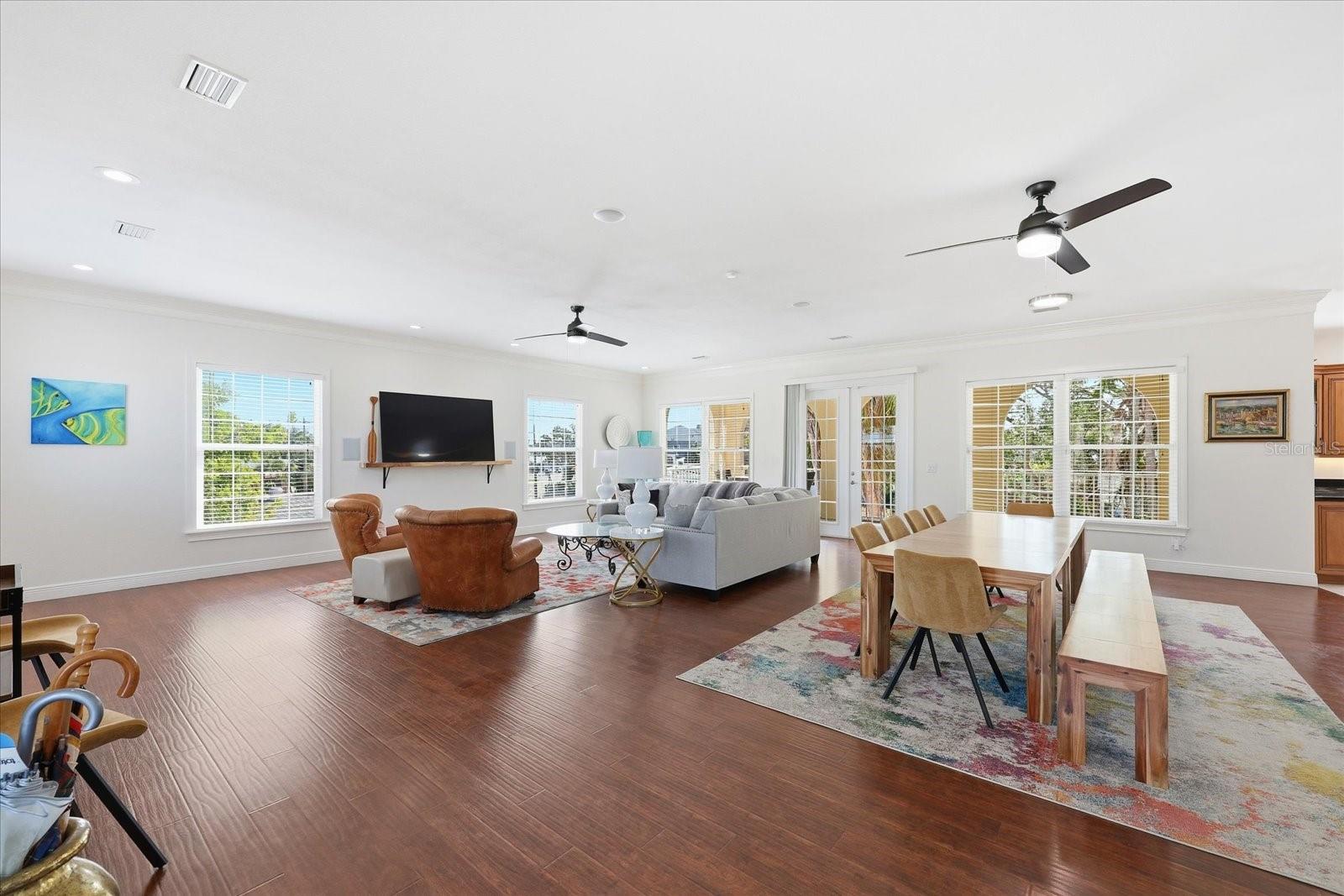 BELLE VISTA SHORES - Residential