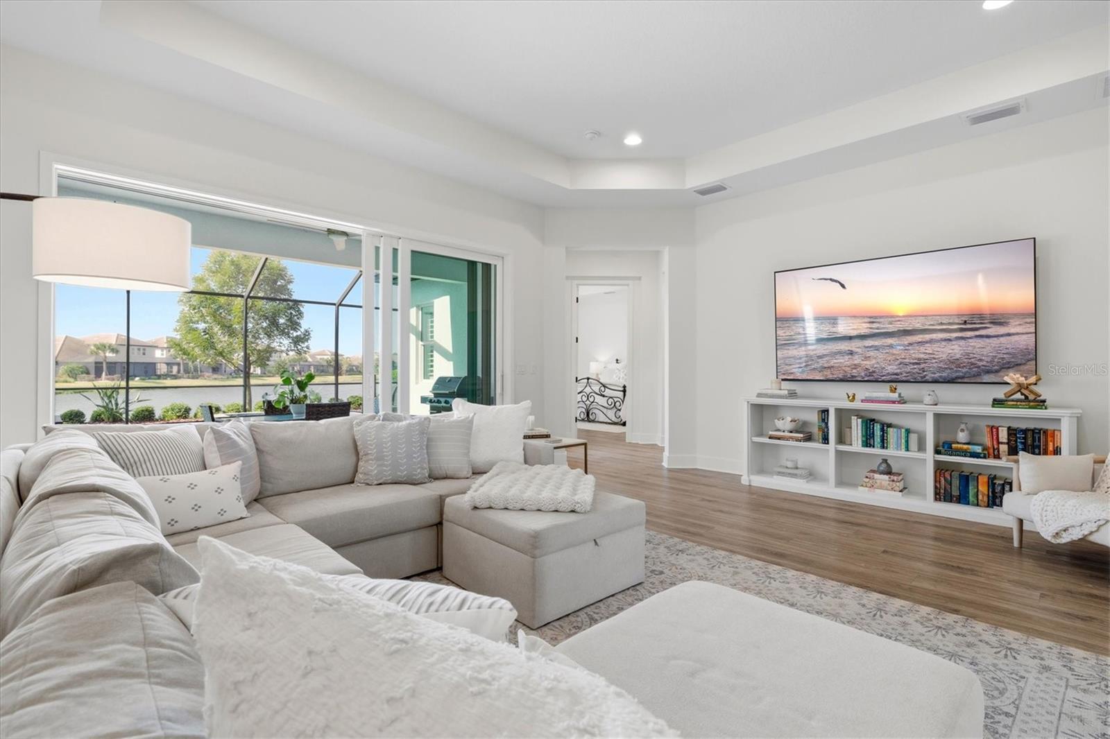 RIVO LAKES - Residential