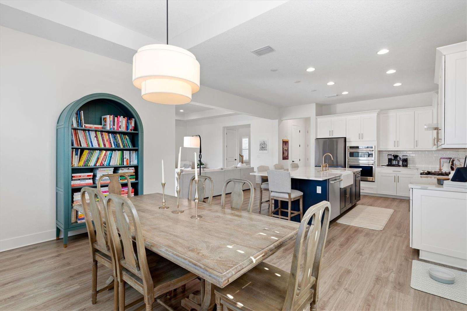 RIVO LAKES - Residential