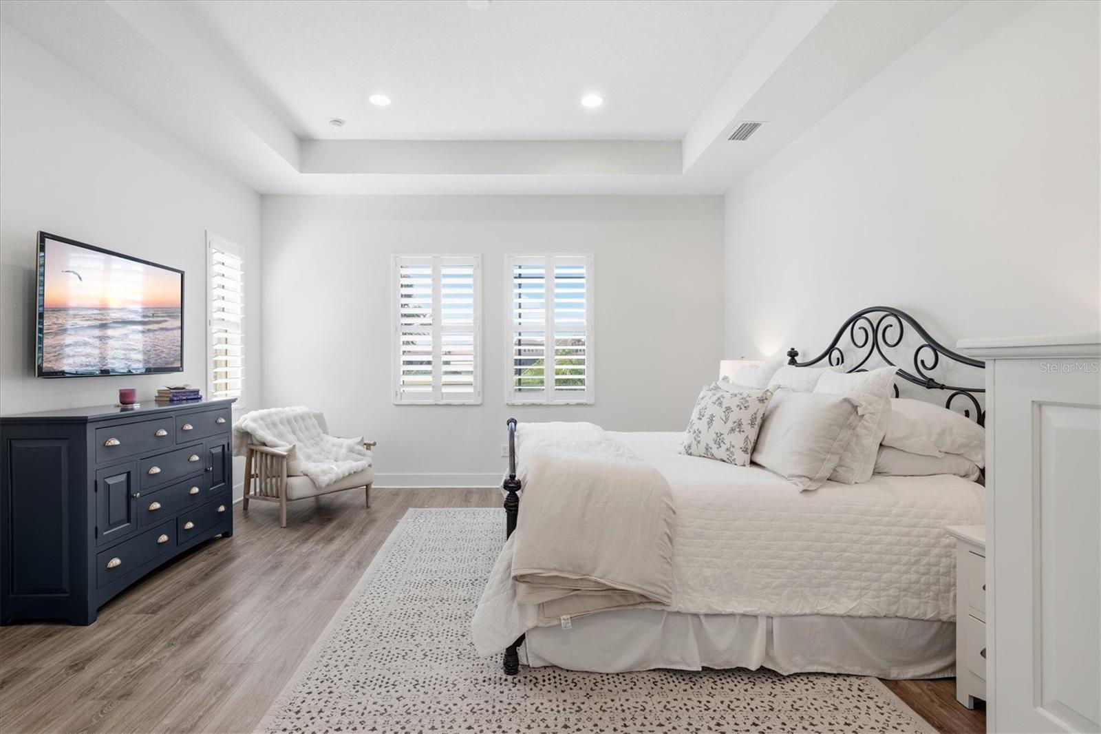 RIVO LAKES - Residential