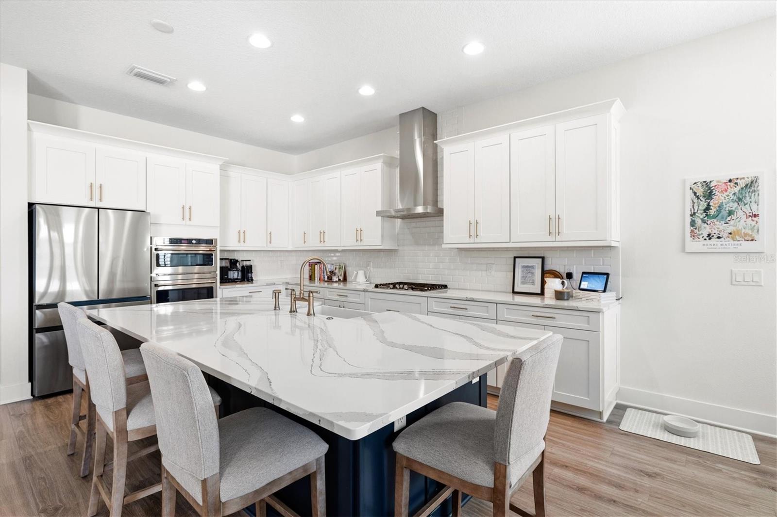 RIVO LAKES - Residential