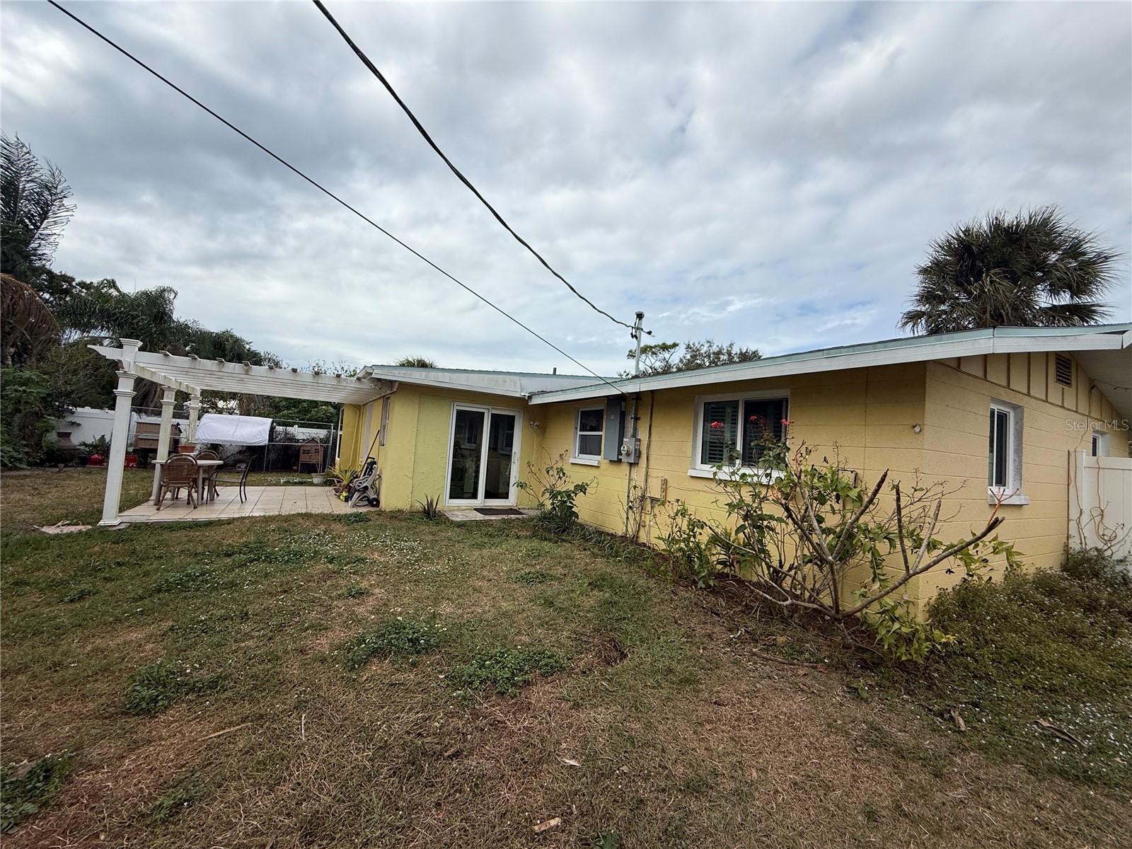 SOUTH VENICE - Residential