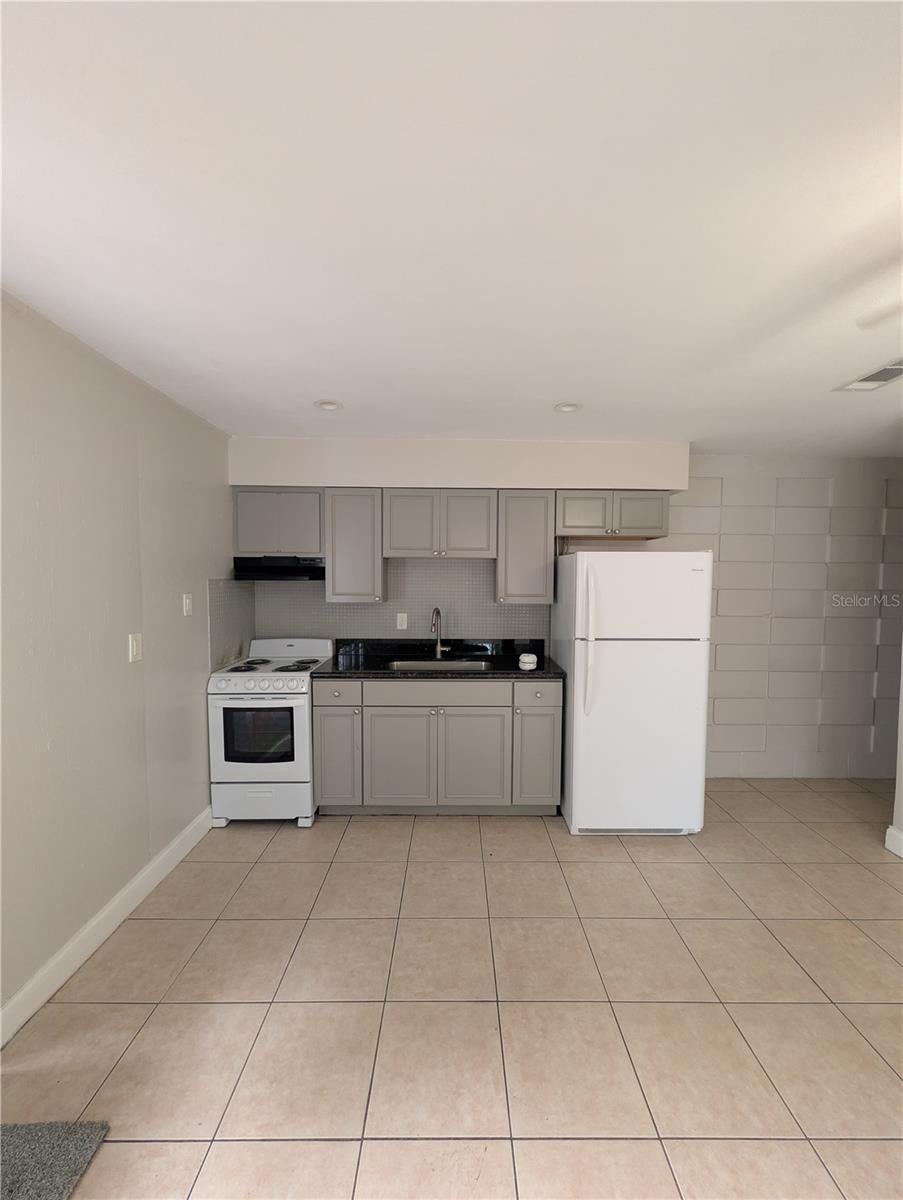 803 NW 40TH AVENUE