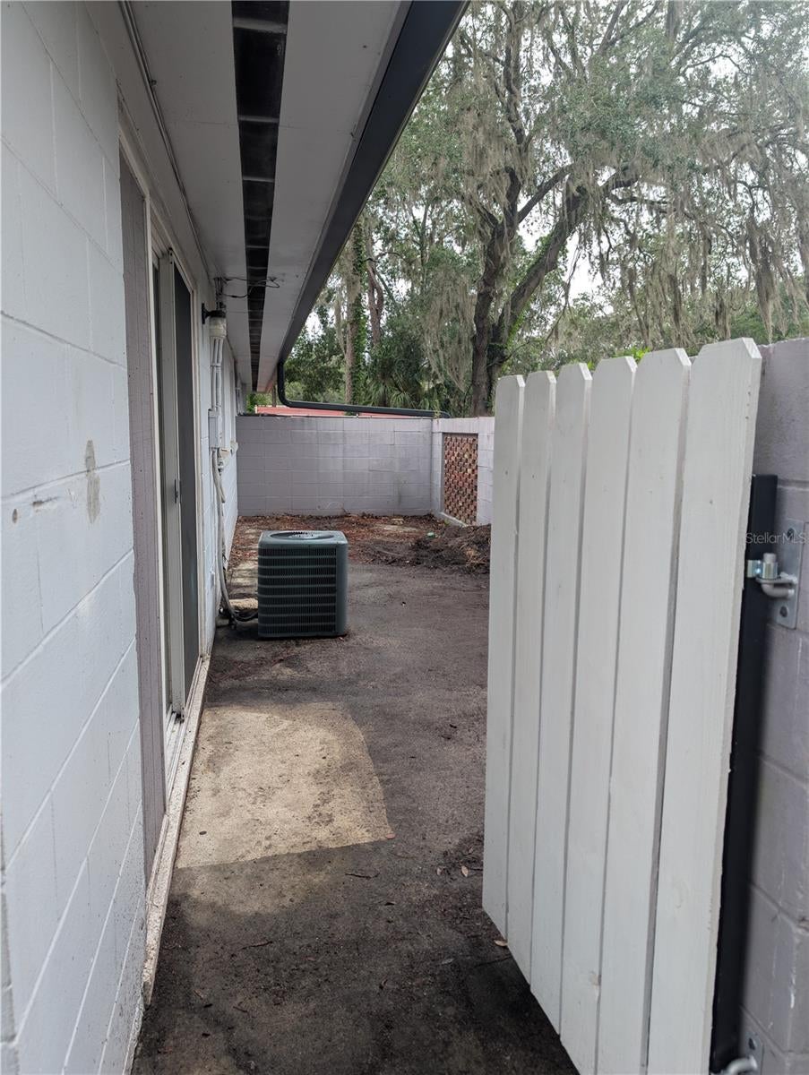 803 NW 40TH AVENUE
