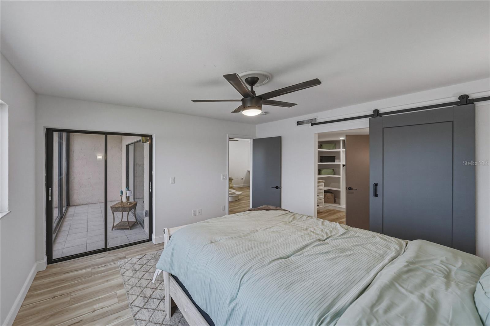 SAND PEBBLE POINTE CONDO 01 AMD 02 - Residential
