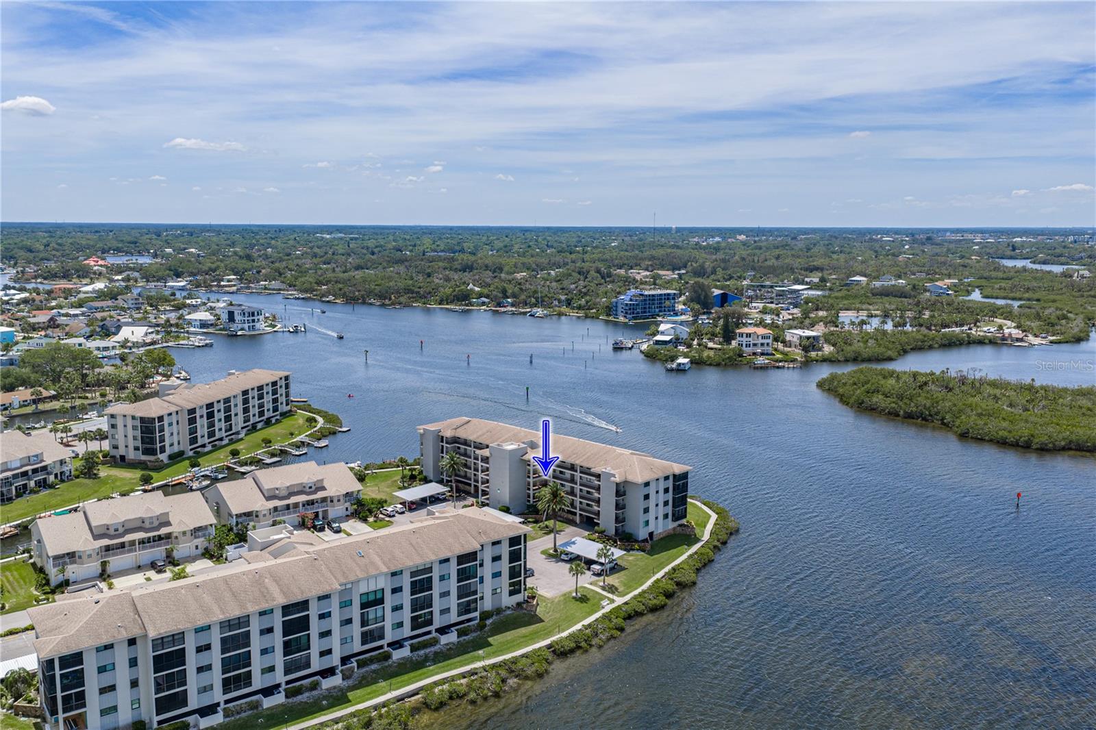 SAND PEBBLE POINTE CONDO 01 AMD 02 - Residential