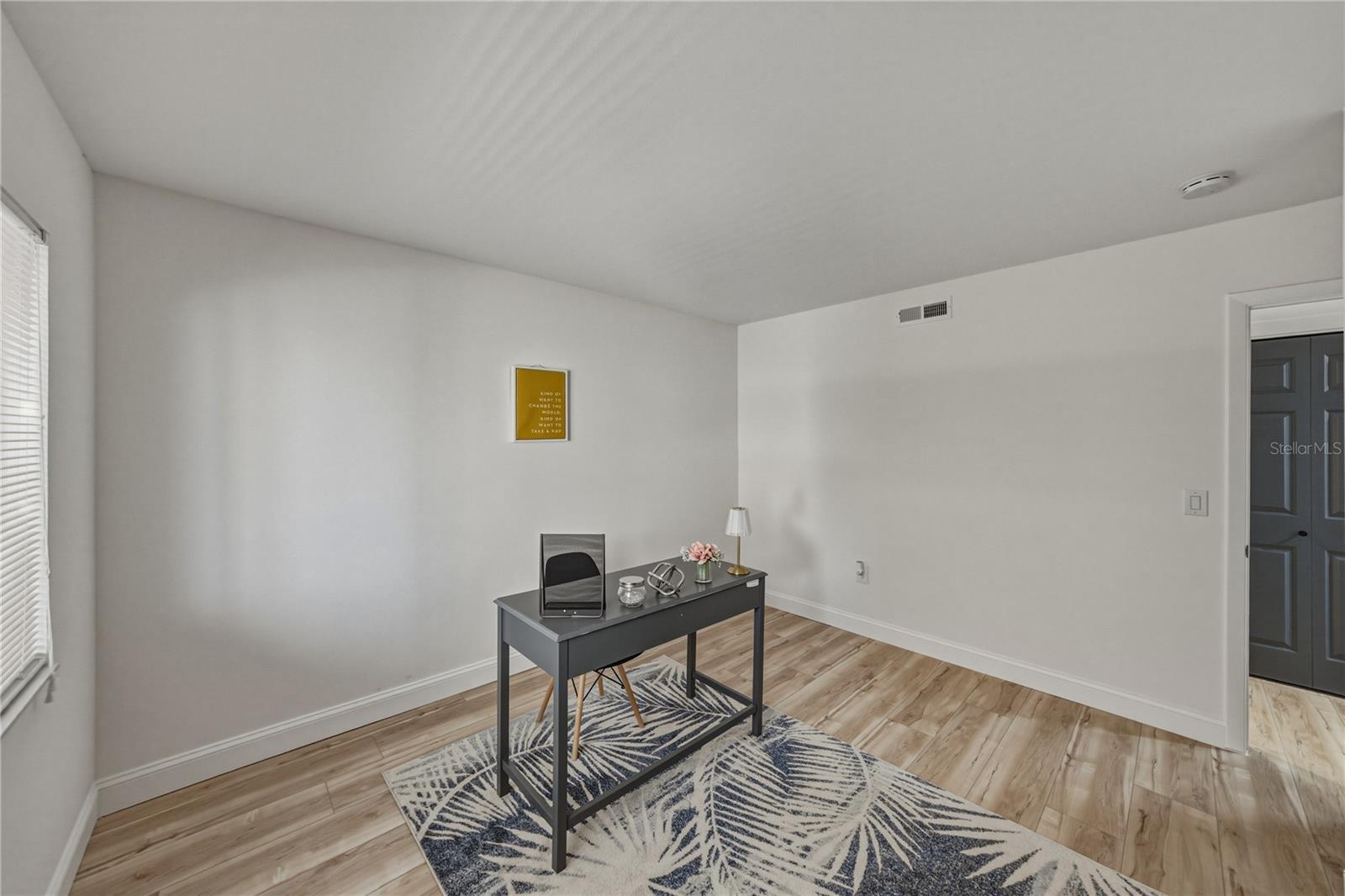 SAND PEBBLE POINTE CONDO 01 AMD 02 - Residential