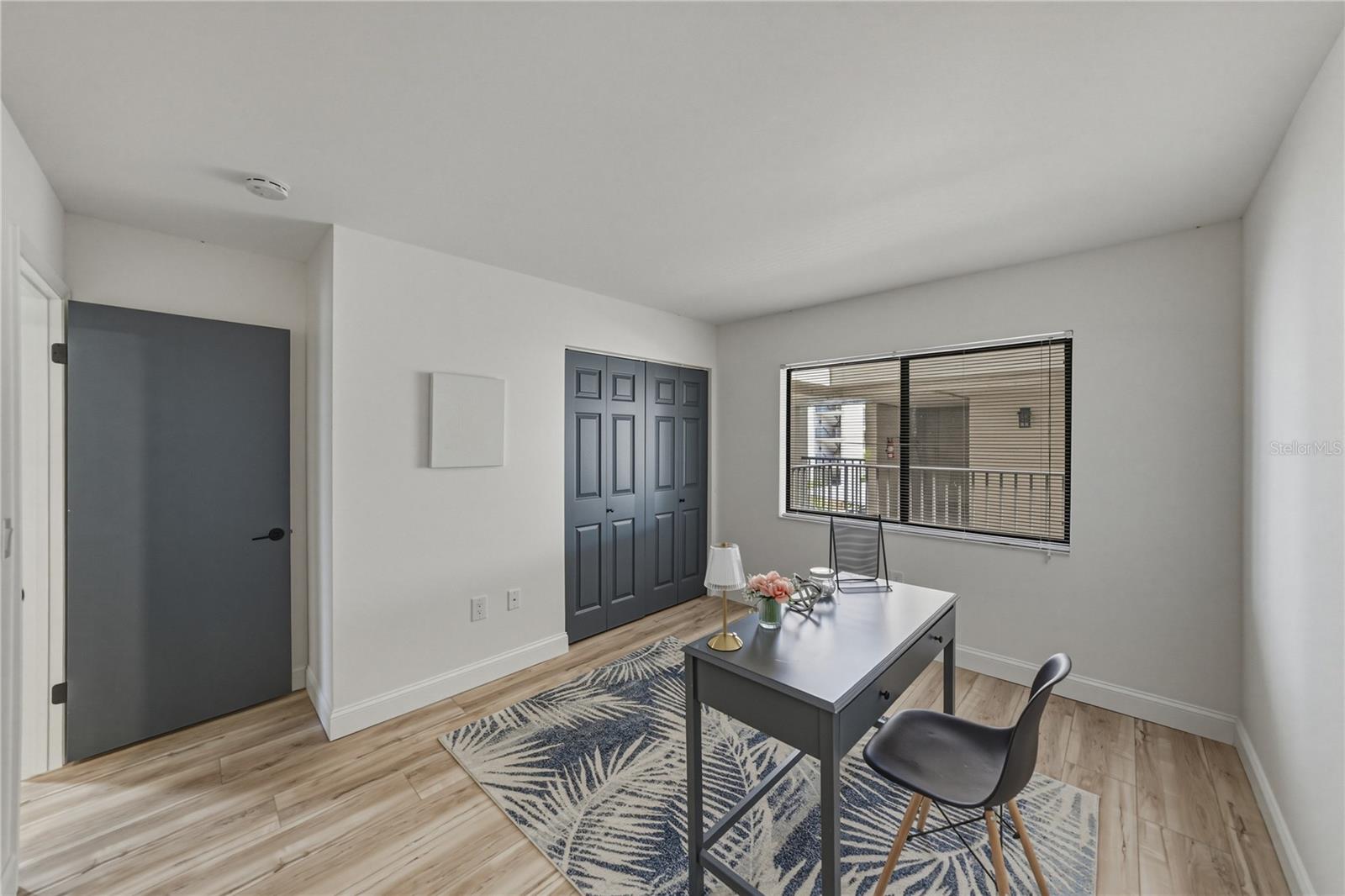 SAND PEBBLE POINTE CONDO 01 AMD 02 - Residential