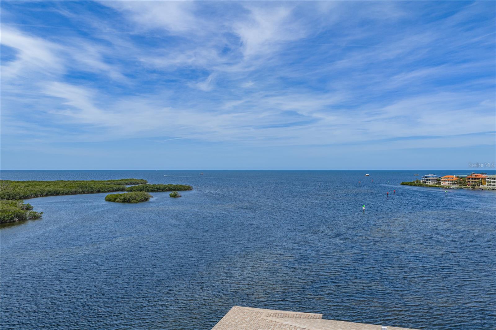 SAND PEBBLE POINTE CONDO 01 AMD 02 - Residential
