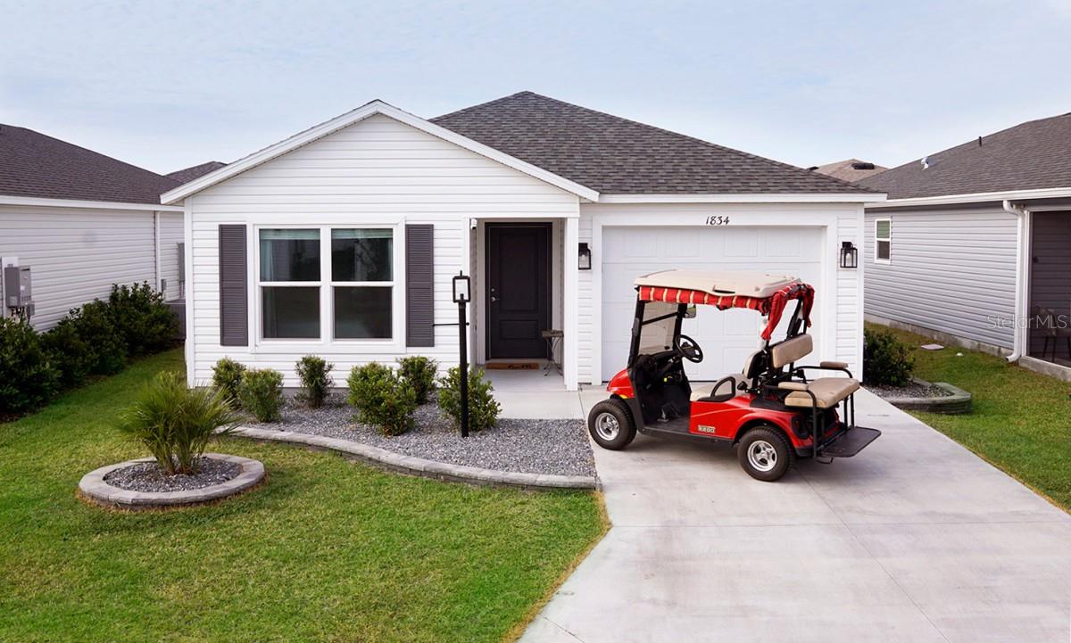 VILLAGES/SOUTHERN OAKS UN 212 - Residential