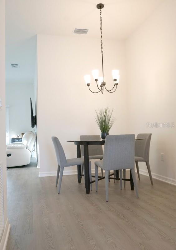 VILLAGES/SOUTHERN OAKS UN 212 - Residential