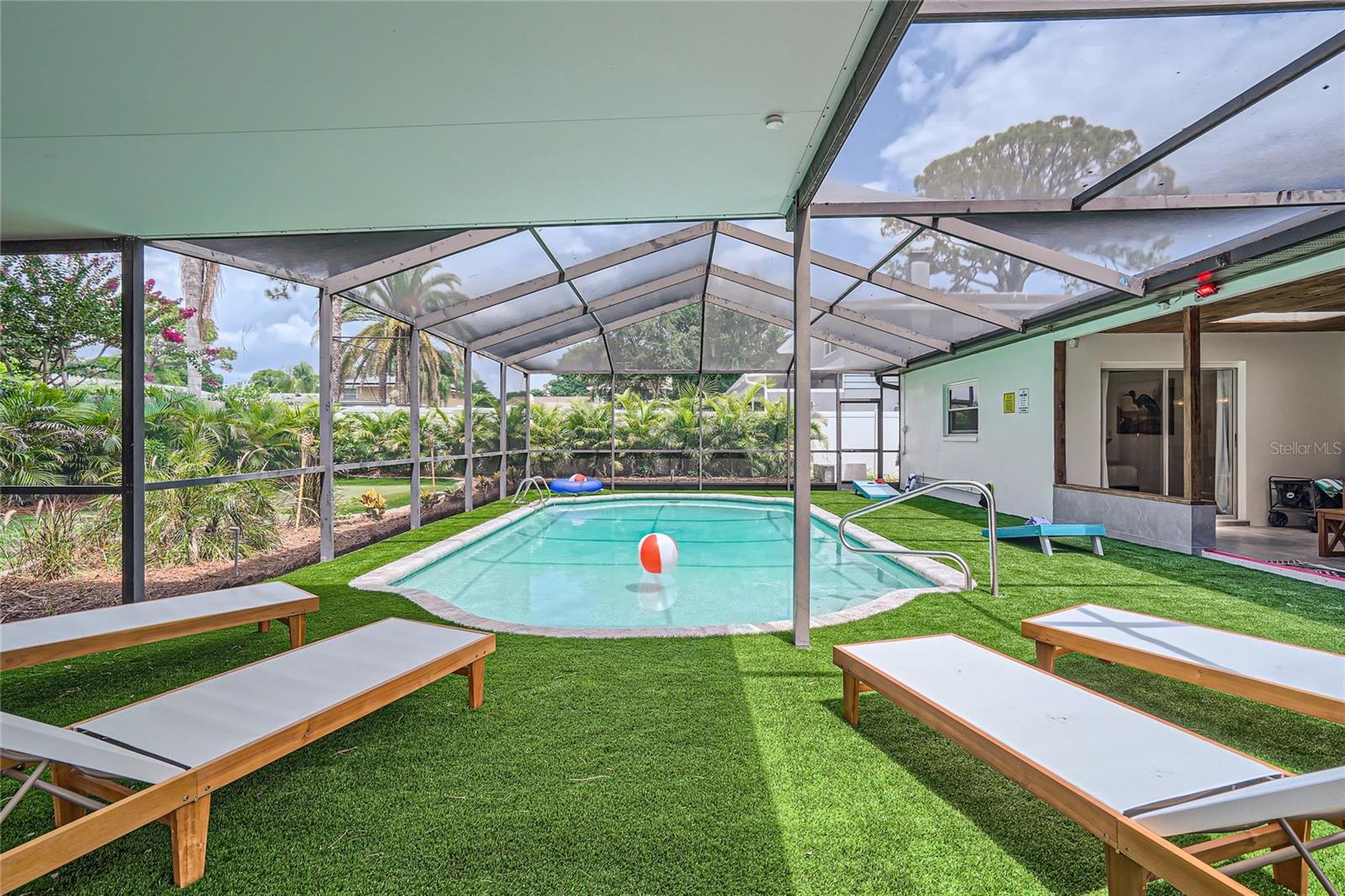 WHISPERING PINES FOREST 2ND ADD - Residential