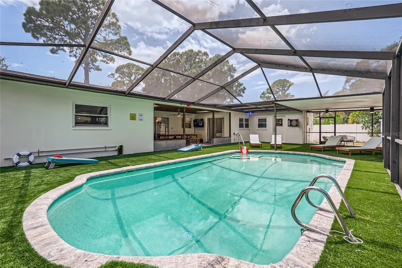 WHISPERING PINES FOREST 2ND ADD - Residential