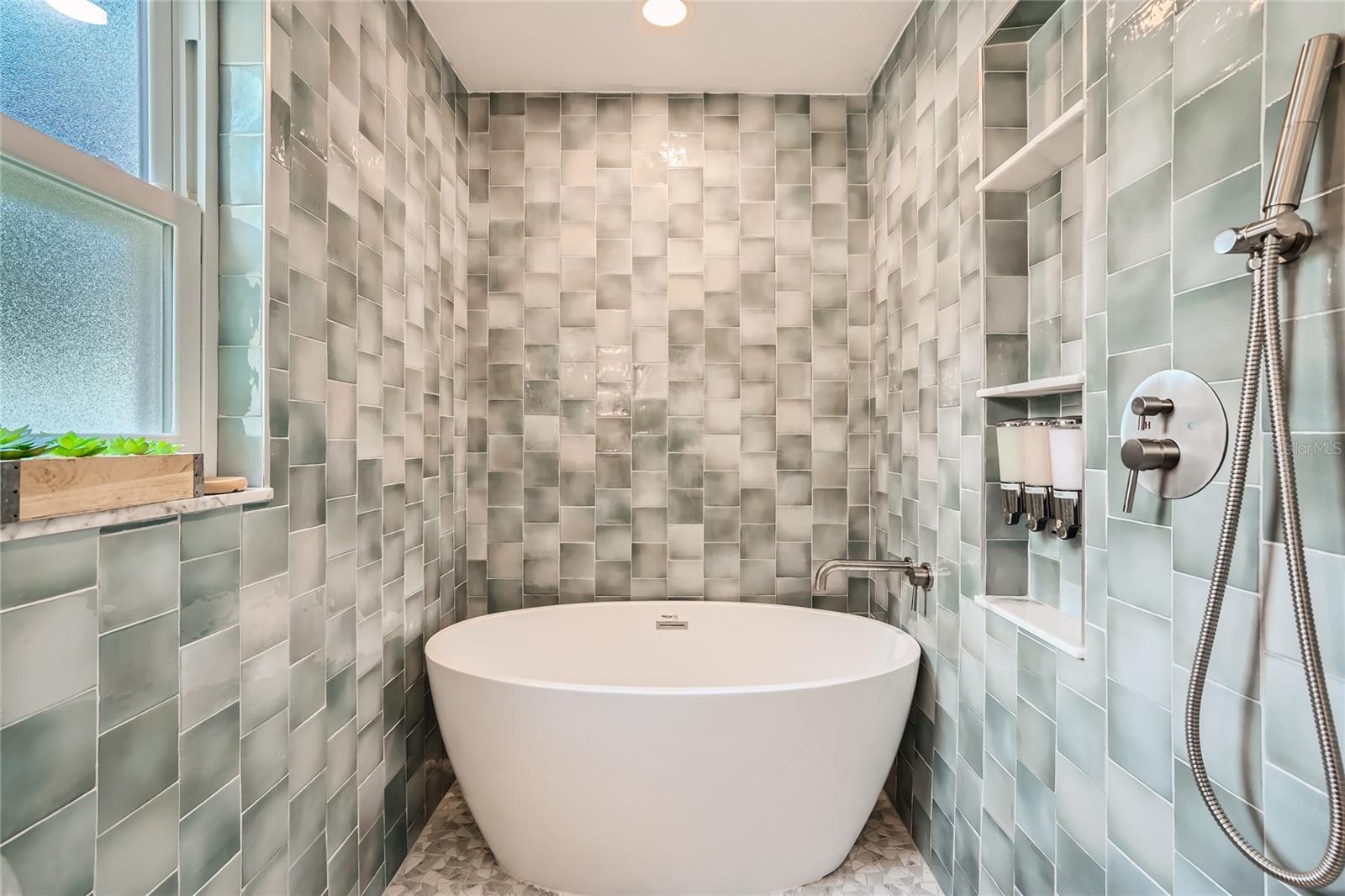 WHISPERING PINES FOREST 2ND ADD - Residential