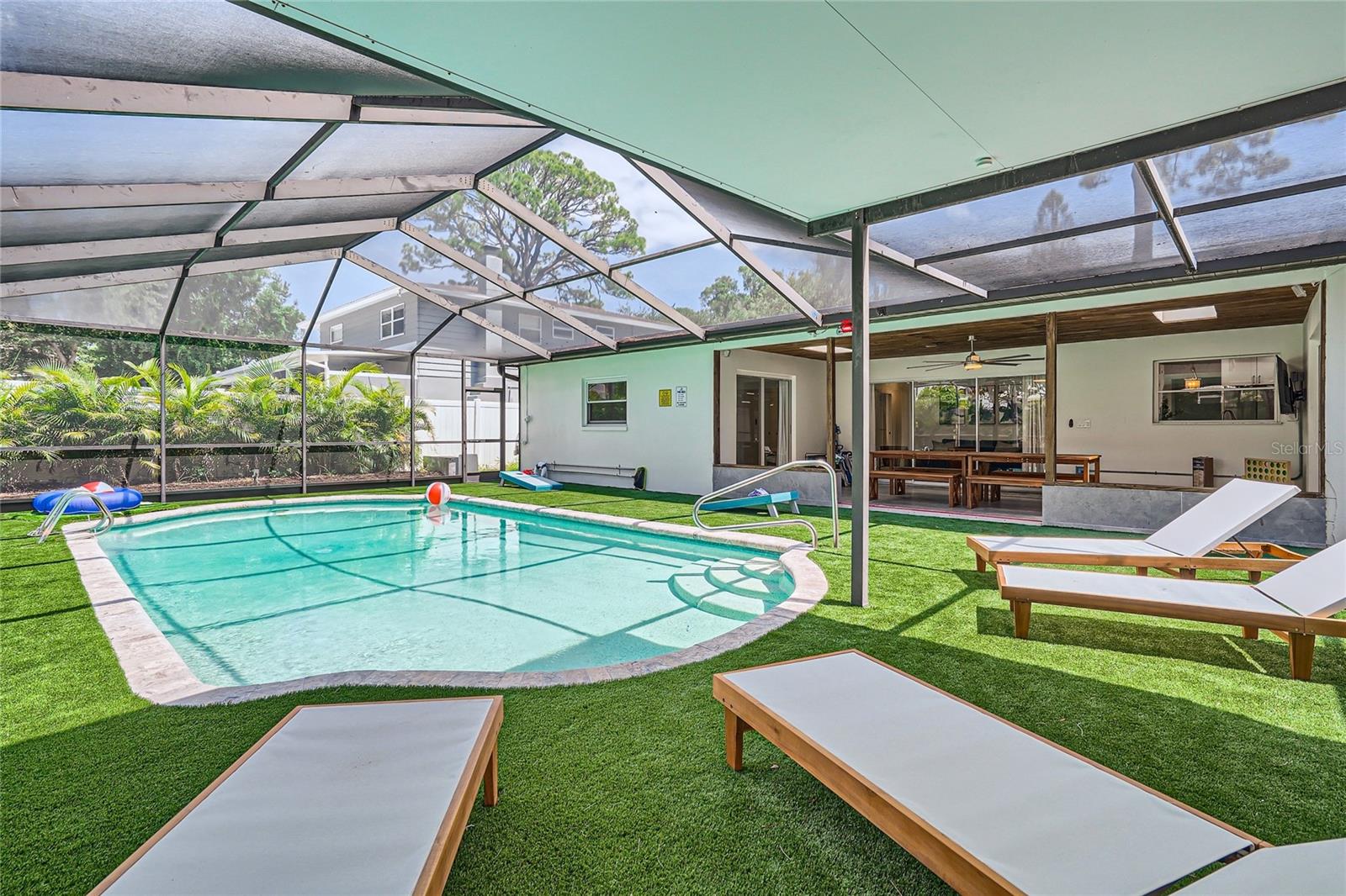 WHISPERING PINES FOREST 2ND ADD - Residential