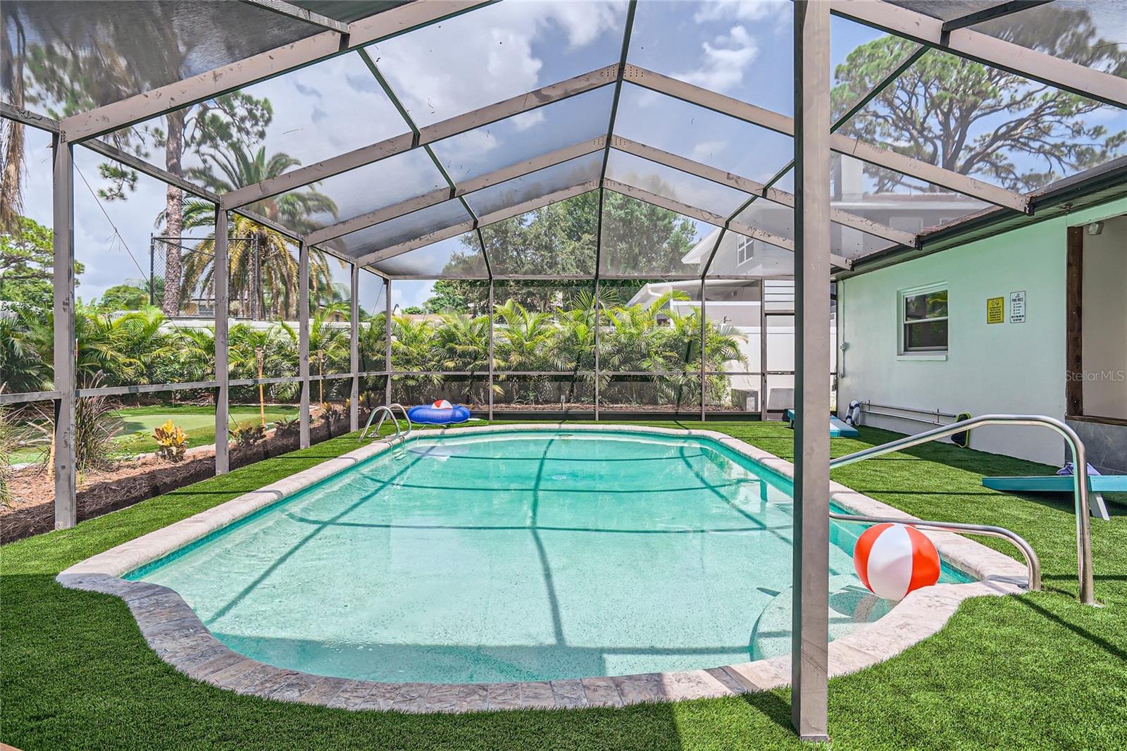 WHISPERING PINES FOREST 2ND ADD - Residential