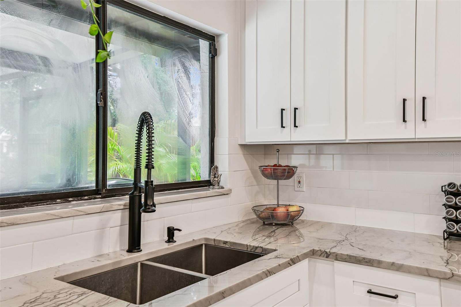 COUNTRY PLACE UNIT VI - Residential