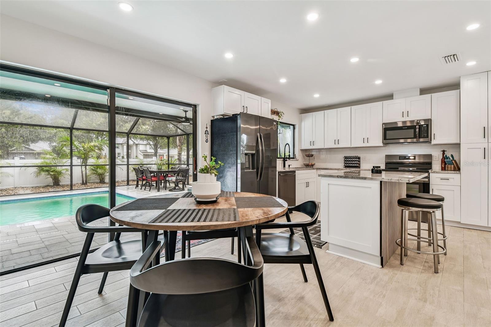 COUNTRY PLACE UNIT VI - Residential