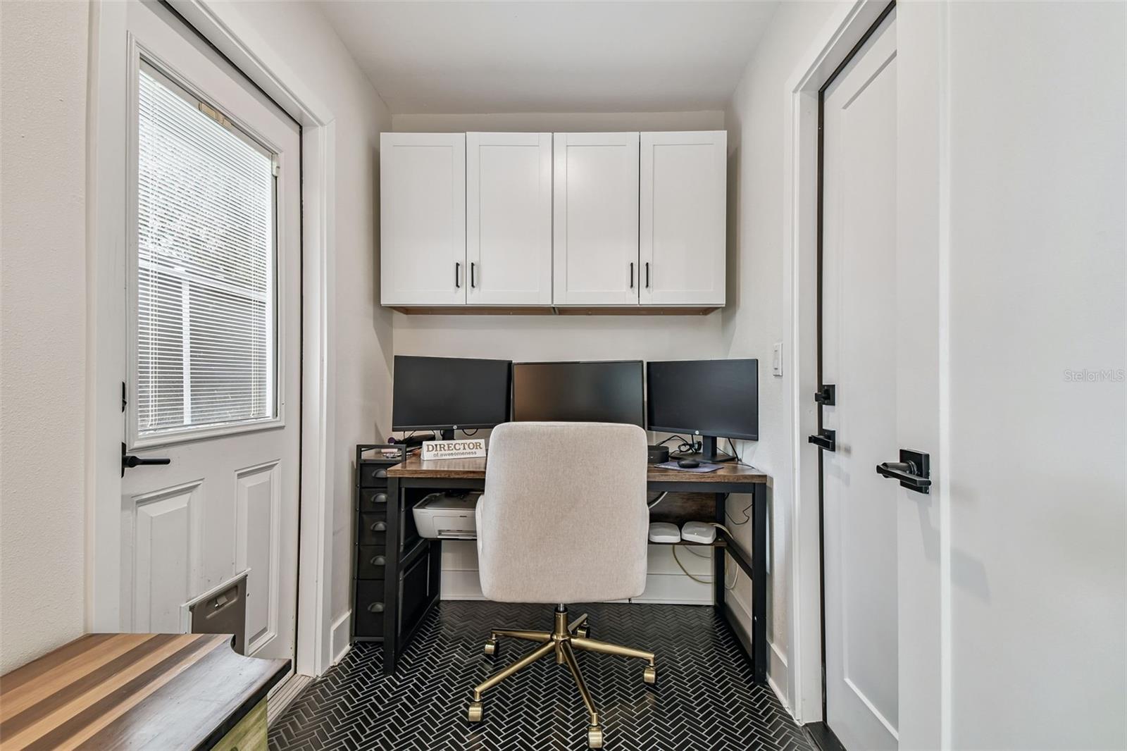 COUNTRY PLACE UNIT VI - Residential