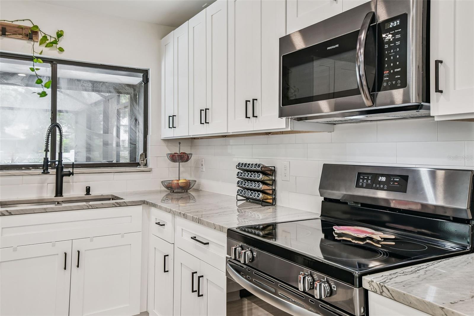 COUNTRY PLACE UNIT VI - Residential