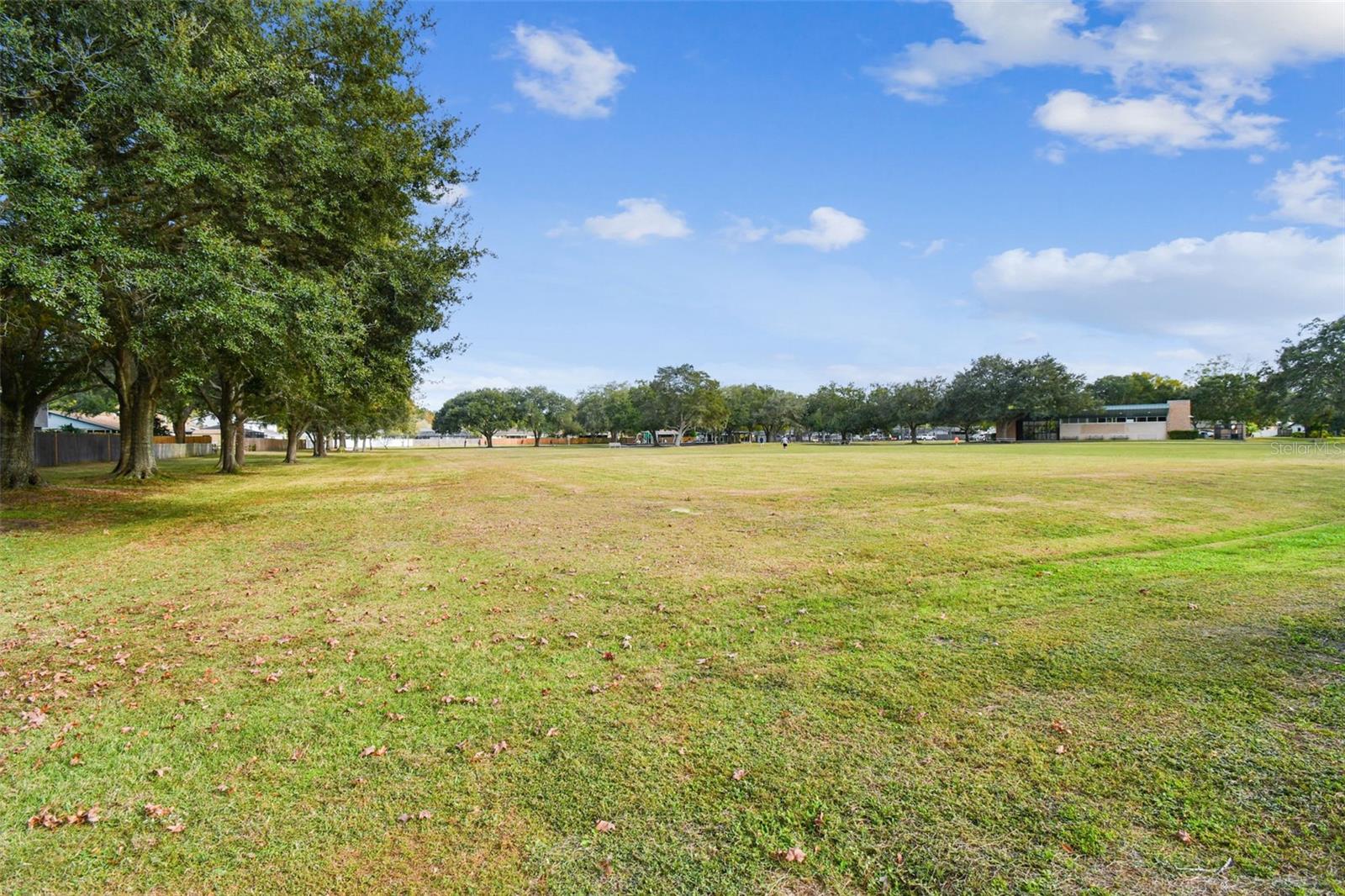 COUNTRY PLACE UNIT VI - Residential