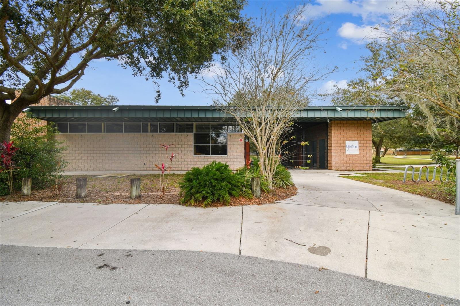 COUNTRY PLACE UNIT VI - Residential