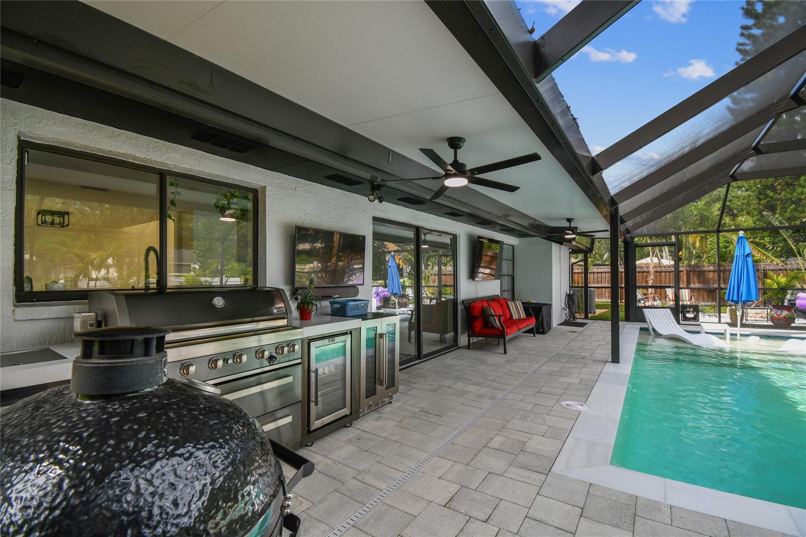 COUNTRY PLACE UNIT VI - Residential