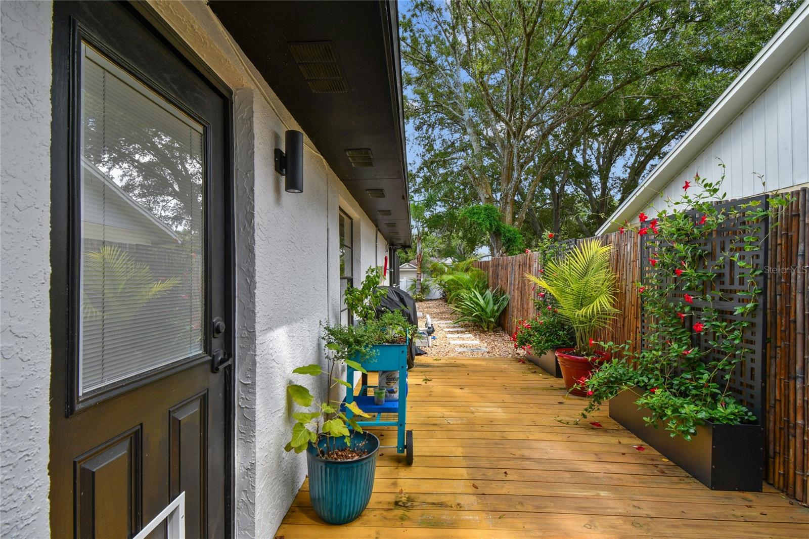 COUNTRY PLACE UNIT VI - Residential