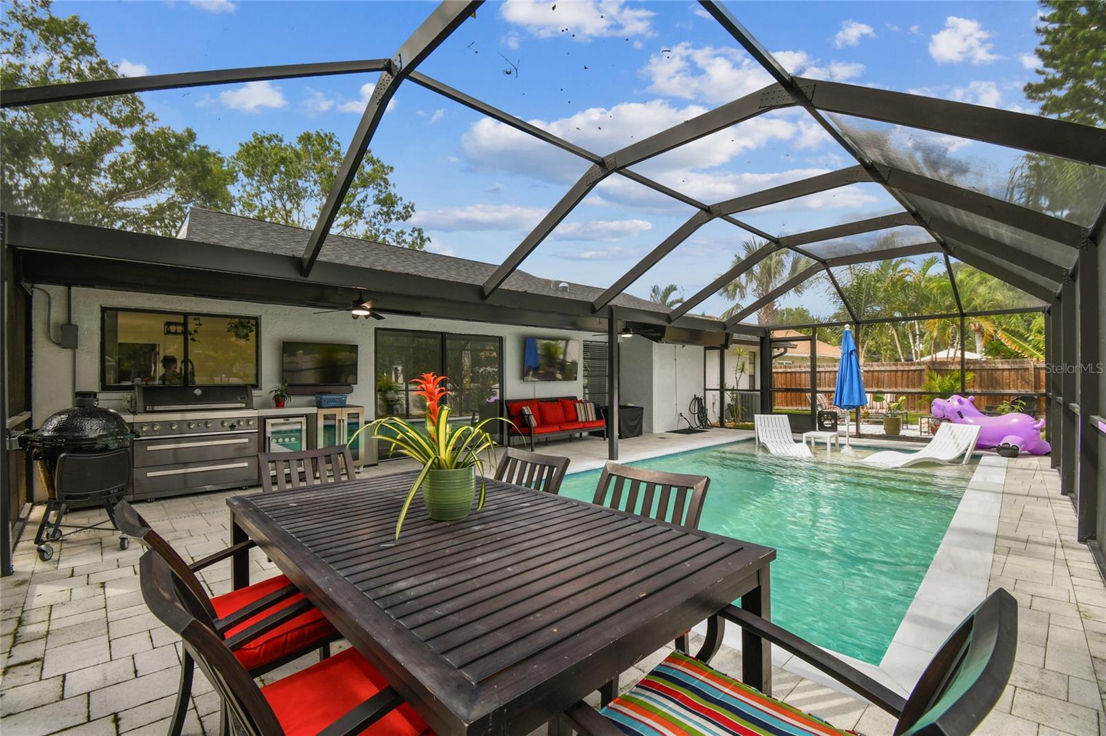 COUNTRY PLACE UNIT VI - Residential