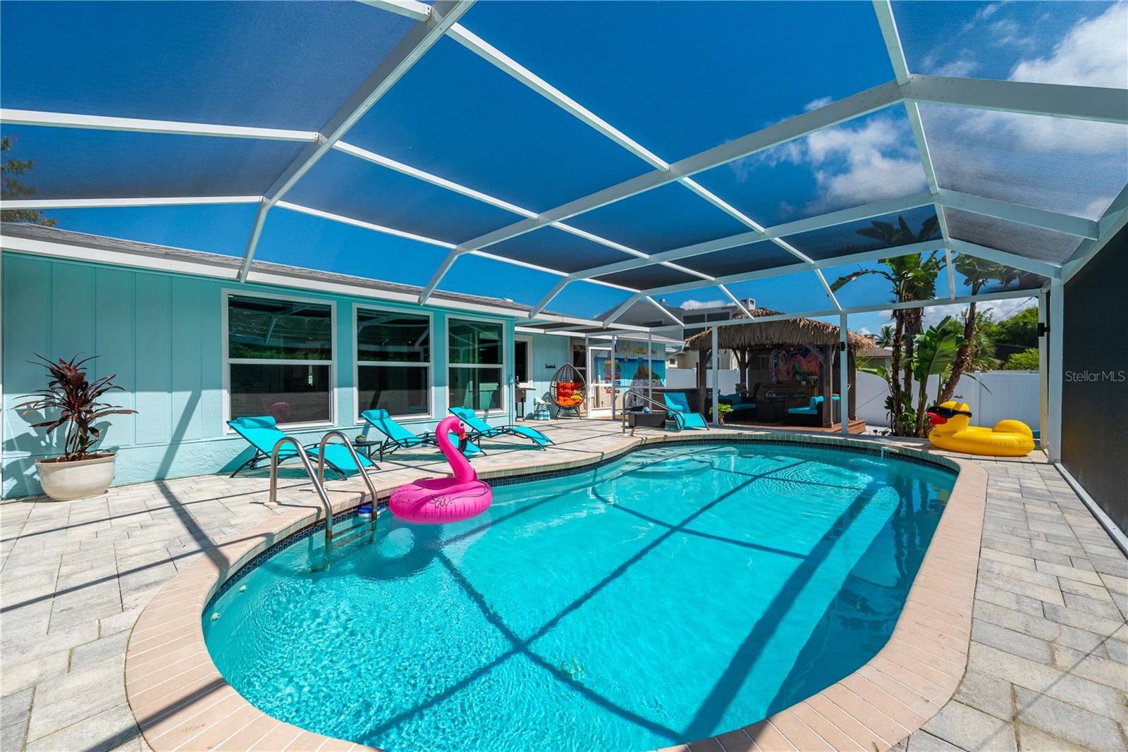 PALMA SOLA PINES II - Residential