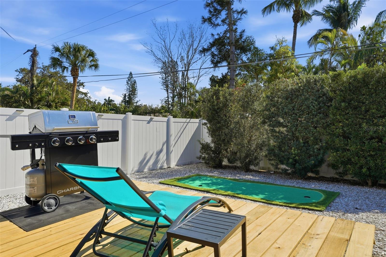 PALMA SOLA PINES II - Residential