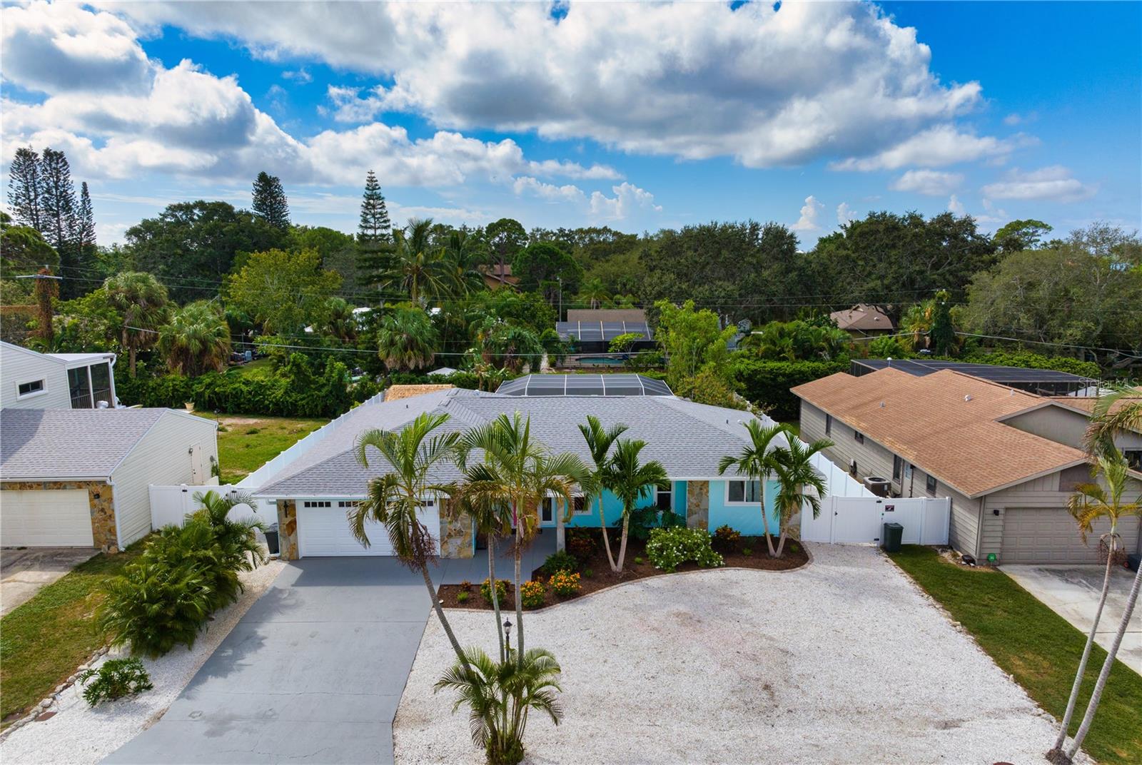 PALMA SOLA PINES II - Residential