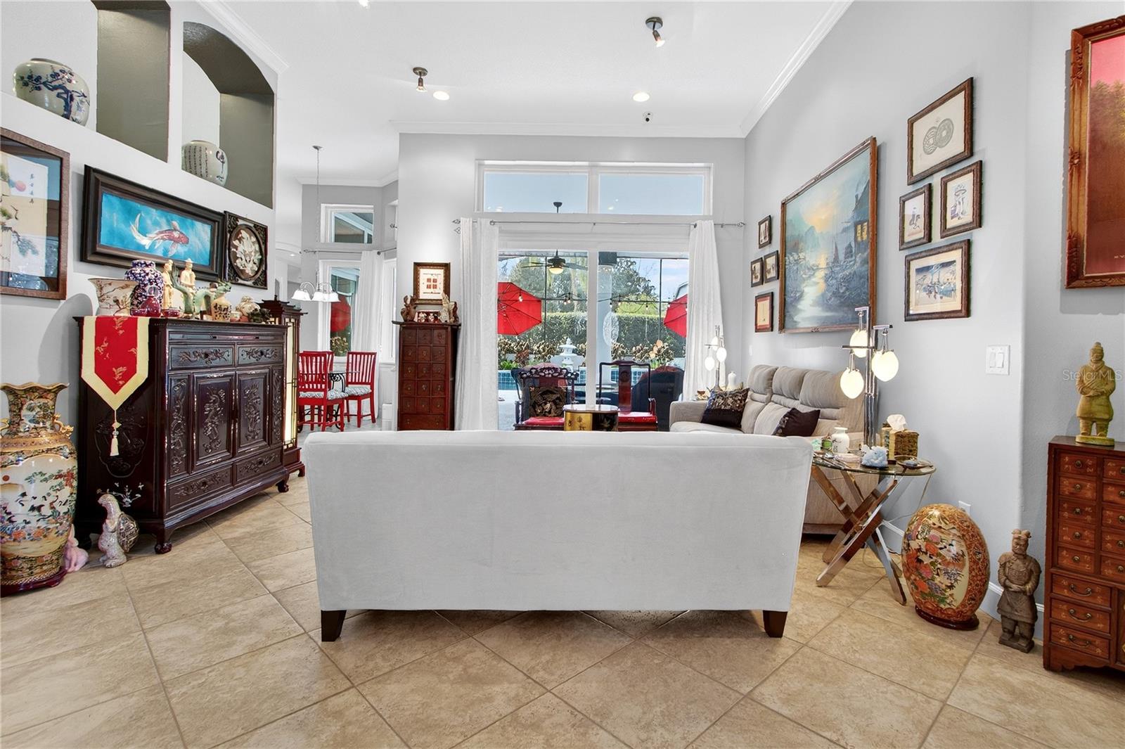 KINGSBRIDGE WEST - Residential