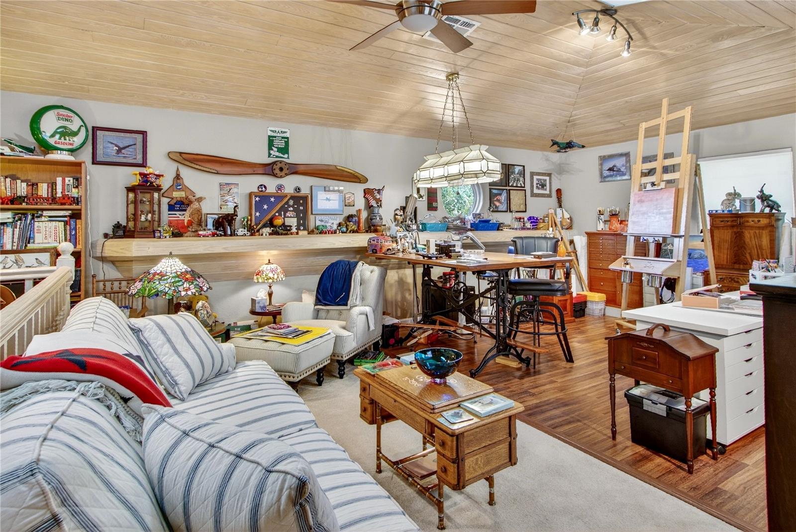 KINGSBRIDGE WEST - Residential