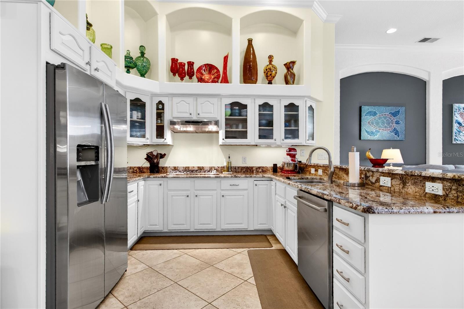 KINGSBRIDGE WEST - Residential