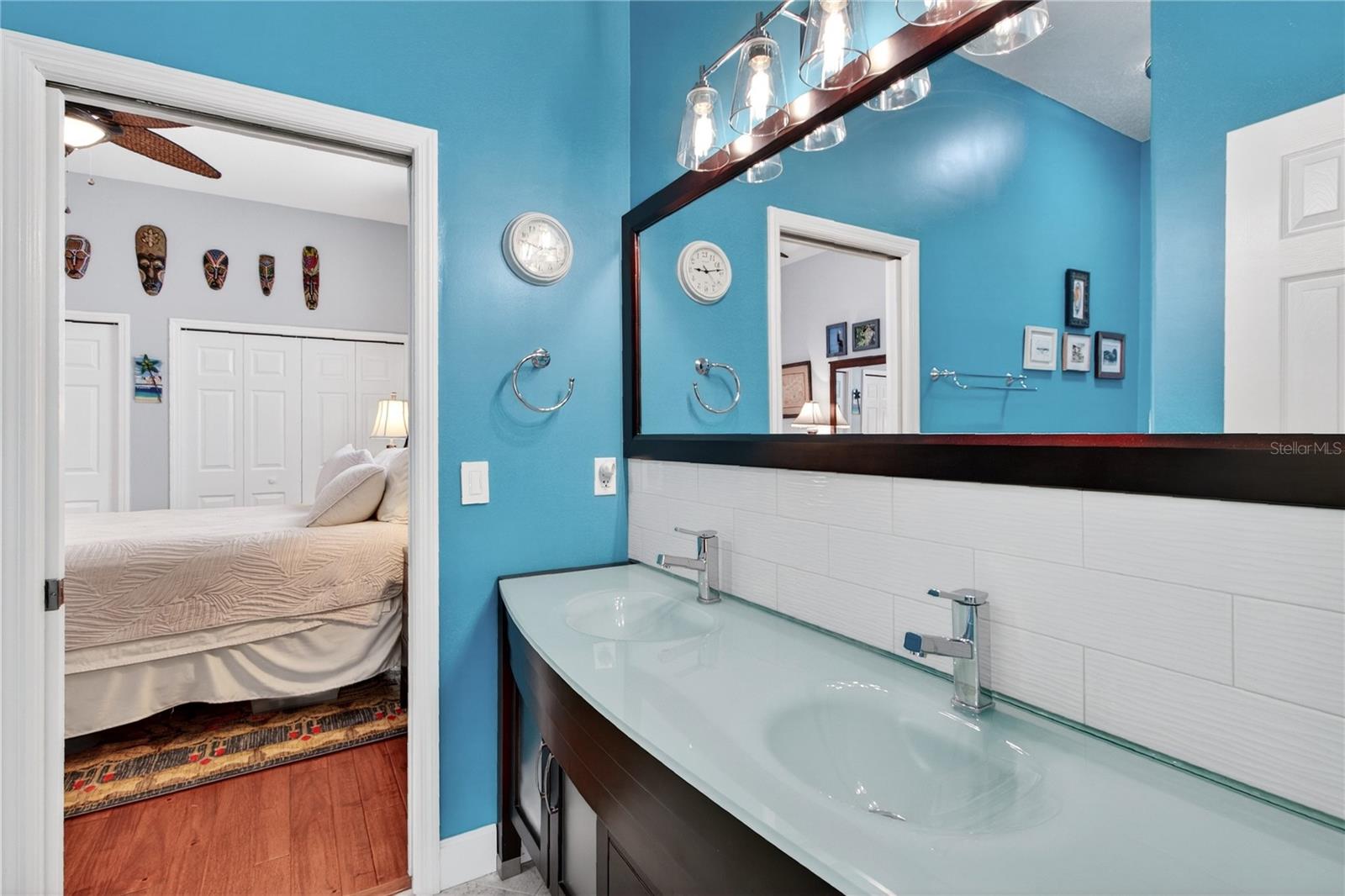 KINGSBRIDGE WEST - Residential