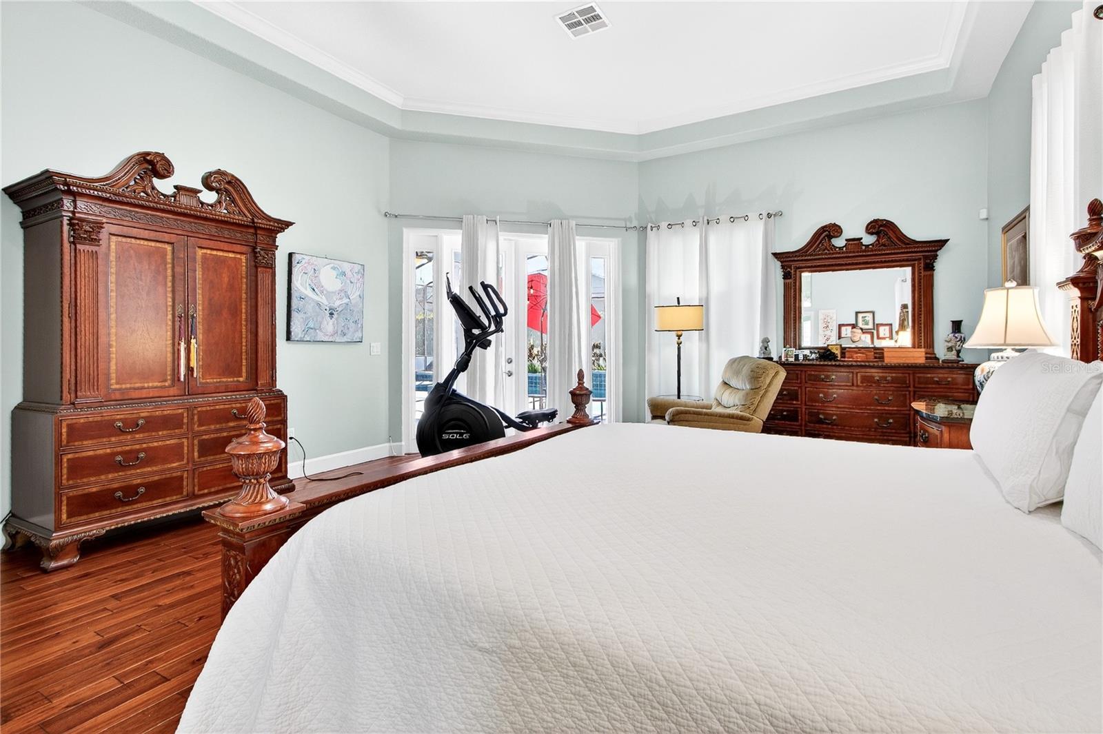 KINGSBRIDGE WEST - Residential