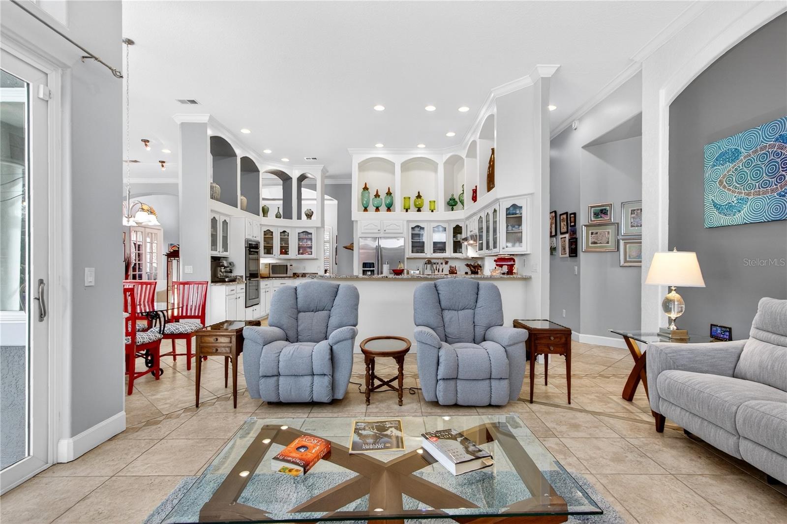 KINGSBRIDGE WEST - Residential