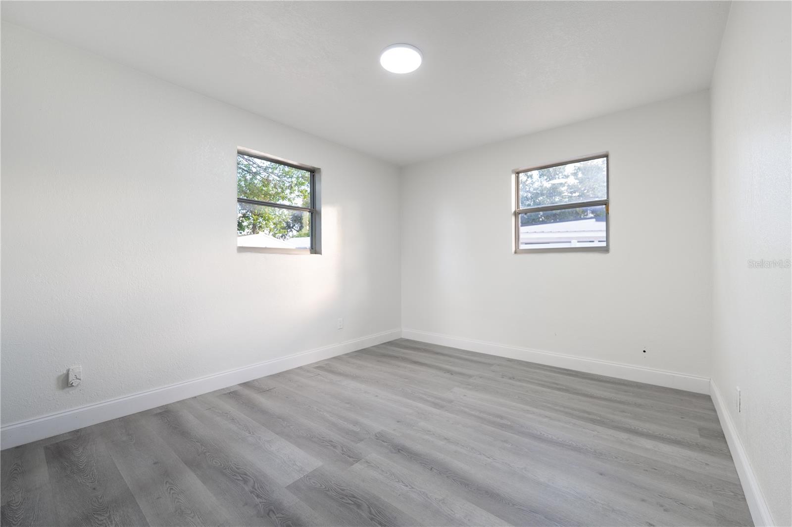 ENGELWOOD PARK - Residential