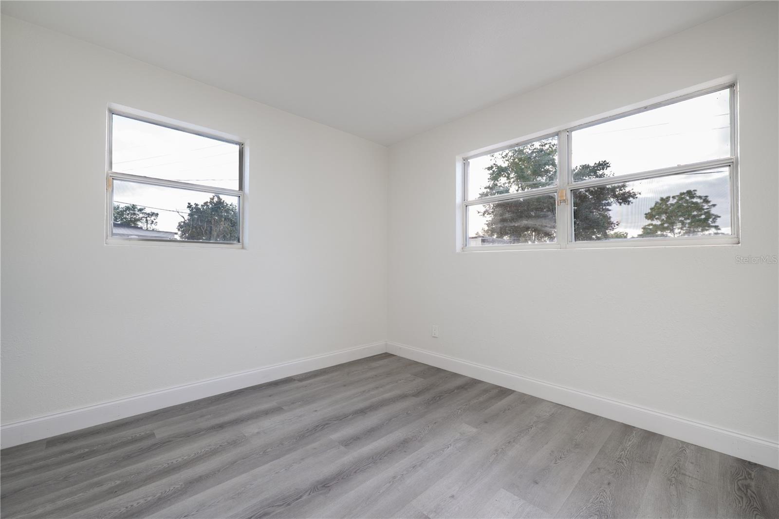 ENGELWOOD PARK - Residential