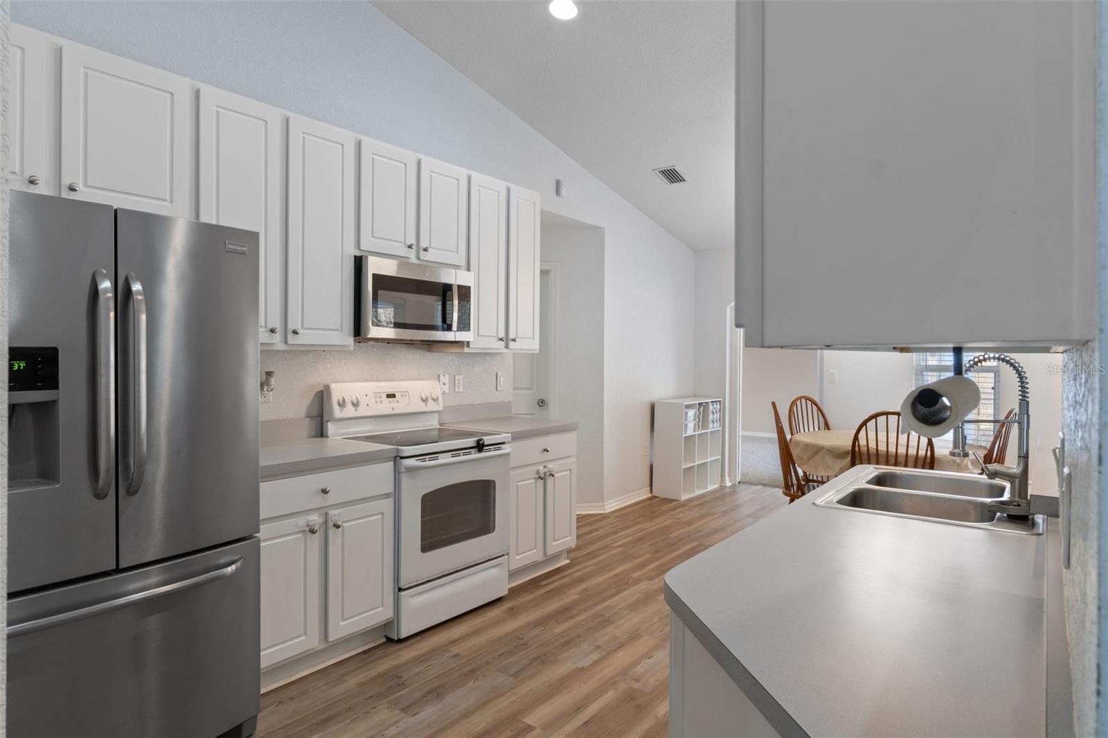 DOGWOOD ESTATE PH III - Residential