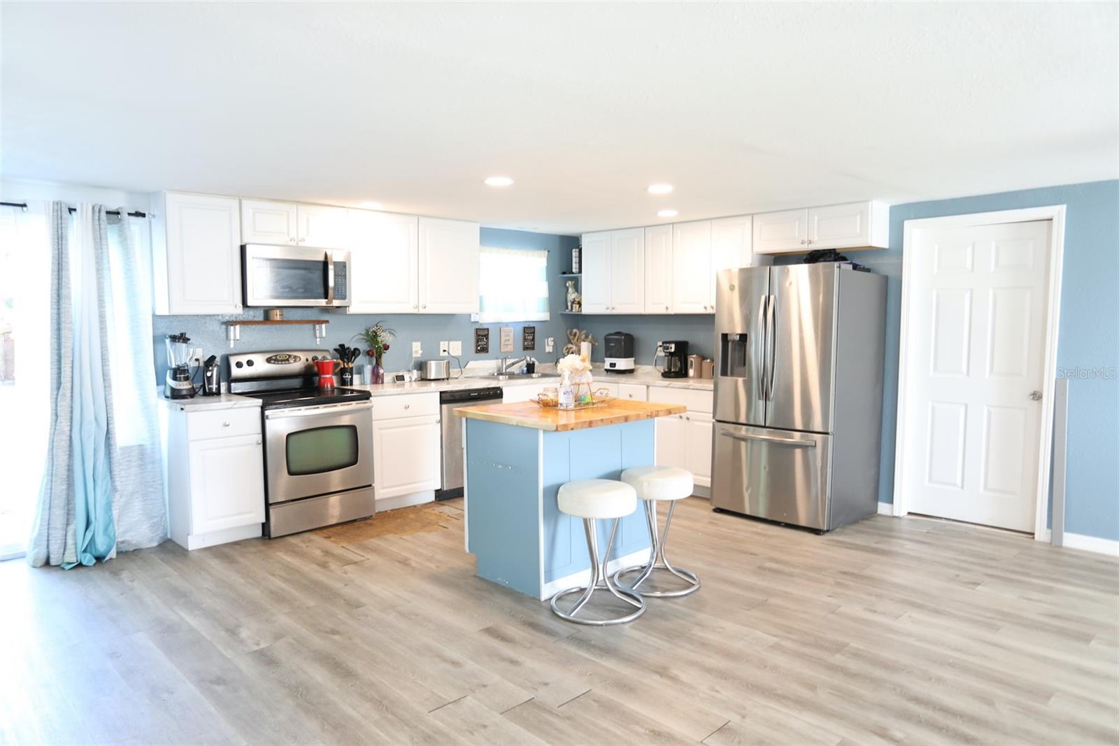 MAC ARTHUR HEIGHTS ADD 01 - Residential